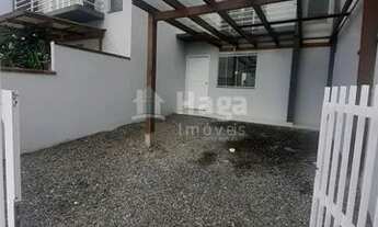 Imagem 4: Sobrado geminado à venda no bairro Pomerânia em Guabiruba/SC