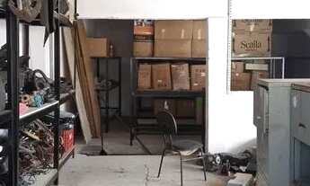 Imagem 2: Vendo Galpão Com Tamanho 14X25 02 Pavimentos Cobertos E 02 Banheiros. vá