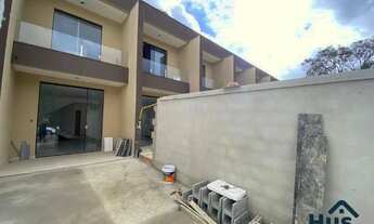 Imagem 3: Oportunidade! Casa Geminada Independente com 2 Quartos, Suítes com Varanda e 2 Vagas no Ba