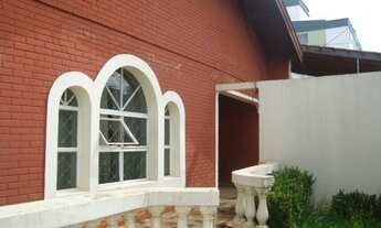 Imagem: Casa térrea com 3 dormitórios à venda