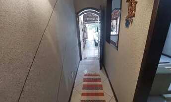 Imagem 4: Sobrado para venda possui 151 metros quadrados com 3 quartos em Jardim dos Ipês - Suzano