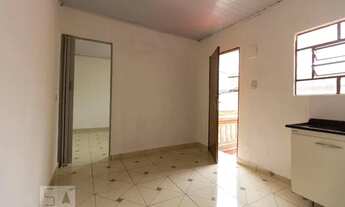 Imagem 4: Casa para Aluguel - Centro, 1 Quarto, 35 m2