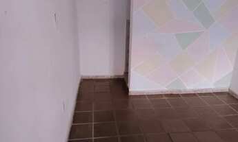 Imagem 3: Quarto com banheiro privativo