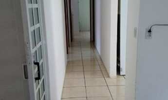 Imagem 2: Casa no Bairro Jardim Ouro Verde na cidade de Bauru