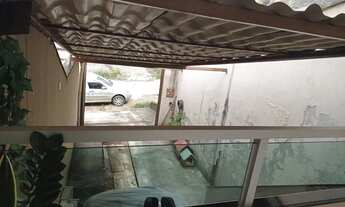 Imagem 2: Linda casa para venda no bairro Tropical/Contagem, são 2 quartos, 2 banheiros, 2 vagas de