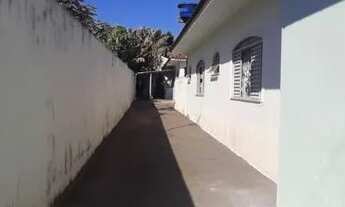 Imagem 2: Casa Residencial com 1 quarto para alugar por R$ 630.00, 45.00 m2 - JARDIM ALVORADA - MARI