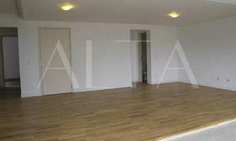 Imagem 4: CONDOMÍNIO CLUBE CHÁCARA SANTO ANTONIO APARTAMENTO DE 210M2 3 SUITES 4 VAGAS VARANDA GOUR