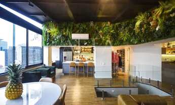 Imagem: Mioli Itaim - Cobertura decorada com serviços