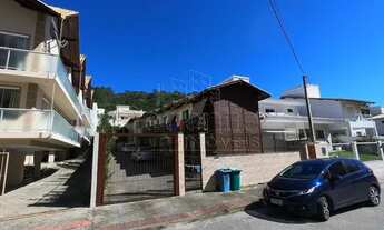 Imagem: FLORIANóPOLIS - Casa Padrão - Córrego