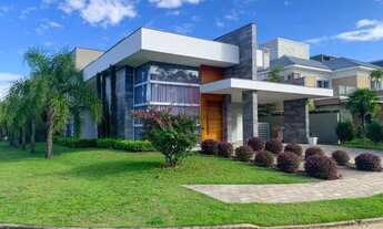 Imagem 2: Casa de condomínio para aluguel tem 286 metros quadrados com 5 quartos