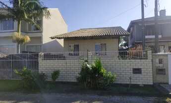 Imagem: SÃO FRANCISCO DO SUL - Casa Padrão - Itaguaçu