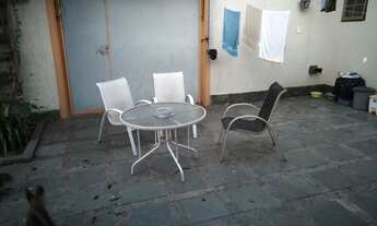 Imagem 2: Casa Térreo para Venda ou Locação na Vila Marari com 3 Suítes e Quintal com Varanda e Quio