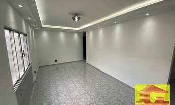 Imagem 2: BNH / Aparecida - Apartamento REFORMADO com 03 Dormitórios