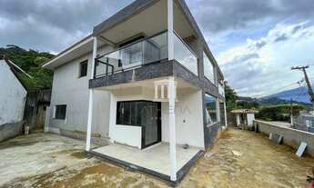 Imagem 2: Casa com 5 dormitórios à venda, 450 m² por R$ 1.550.000,00 - Golfe - Teresópolis/RJ