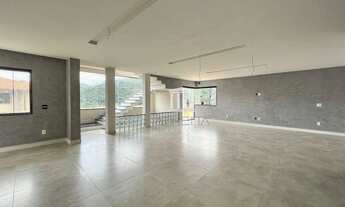 Imagem 3: Casa com 5 dormitórios à venda, 450 m² por R$ 1.550.000,00 - Golfe - Teresópolis/RJ