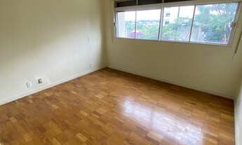 Imagem 3: ALUGO apto c/ 207m², 03 Dorm sendo 01 suite c/ armários, 03 banheiros em Consolação - SP