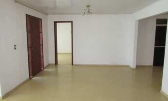 Imagem 3: Casa Residencial com 4 quartos para alugar por R$ 2700.00, 220.00 m2 - NOVA RUSSIA - PONTA