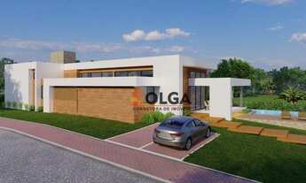 Imagem 3: Casa moderna com piscina em dos melhores condomínios da cidade