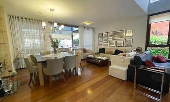 Imagem 5: Casa de condomínio sobrado para venda possui 360 metros quadrados com 4 quartos