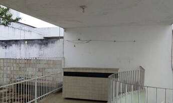 Imagem 7: Casa com 4 dormitórios - venda por R$ 990.000,00 ou aluguel por R$ 5.000,00/mês - Lauritze