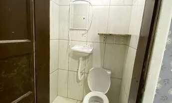 Imagem 4: Casa no Cajuru Casa com 1 dormitório