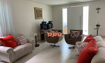 Imagem: Casa à venda, 300 m² por R$ 980.000,00