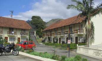 Imagem 1: Casa em condomínio com 3 quartos sendo um suíte na Cascata Guarani - Teresópolis - R.J