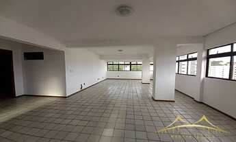 Imagem 2: Apartamento em Tirol com 4 Suites + DCE, 245m²
