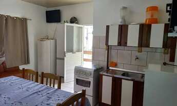 Imagem 3: São Francisco do Sul-SC Praia de Enseada VENDO APTO COM SACADA .VALOR 300 MIL