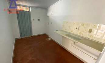 Imagem 5: Casa com 2 dormitórios para alugar por R$ 900,00/mês - Funcionários - Montes Claros/MG