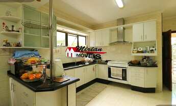 Imagem 5: Sobrado a venda em Peruibe condominio fechado Bougainvillee II com 5 suites e piscina