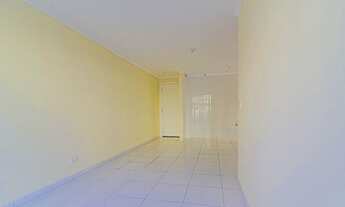 Imagem 4: Apartamento com 2 dormitórios à venda, 55 m² por R$ 195.000,00 - Cidade Industrial - Curit