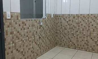 Imagem 2: Aluga-se kitnet bairro Fátima, próximo terminal de ônibus do Guanabara 700,00 mês