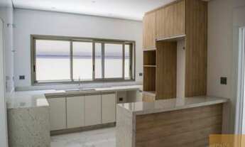 Imagem: Casa de Condomínio com 4 Quartos à venda