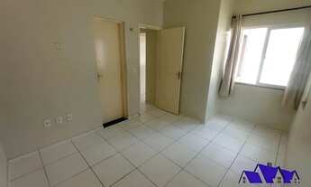 Imagem 7: ALUGO : APARTAMENTO 2 QUARTOS / 1º ANDAR / VARANDA / POTIRA - CAUCAIA/CE
