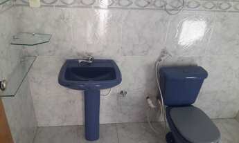 Imagem 3: Vendo Casa no Conj. Beija Flor>Esquina, Piscina, 3 Quartos, Suíte, 4 Garagem, 3 Banheir