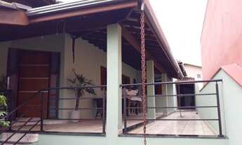 Imagem: Casa de rua - / Residencial / Loteamento