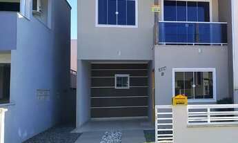 Imagem: Lindo Sobrado 600 metros da Praia- Itajuba