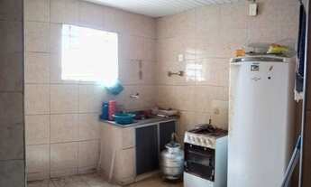 Imagem 3: Casa para venda possui 150 metros quadrados com 3 quartos em Olavo Oliveira - Fortaleza