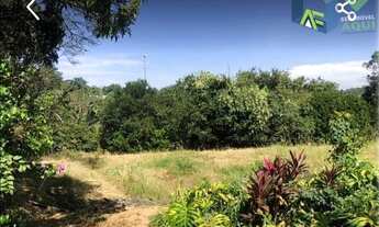 Imagem 3: Excelente lote plano em local de muito verde (Loteamento fechado) e fácil acesso às Rodovi