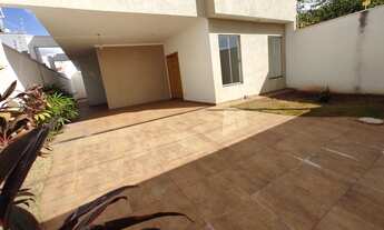 Imagem 3: Casa Padrão para Venda em Residencial e Comercial Palmares Ribeirão Preto-SP