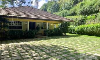 Imagem 6: Bela propriedade localizada excelente região de Itaipava com alto padrão de vizinhança