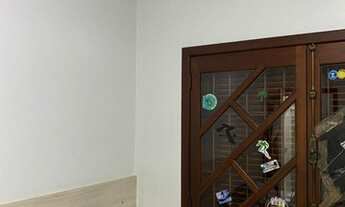 Imagem 4: Casa linear Centro c/ 3qts, send 1suíte, 2brs, 2vgs, quintal, split, blindex, amrs plnjds