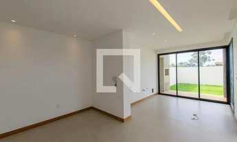 Imagem 2: Casa para Aluguel - Rio Tavares, 3 Quartos, 145 m2