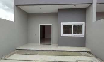 Imagem 2: Casa para venda tem 92 metros quadrados com 3 quartos em Parque D Pedro - Itaitinga - CE