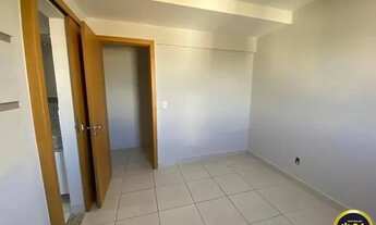 Imagem 7: Apartamento com três quartos no residencial harmonia em andar alto por 3.400 já com condom