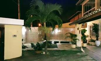 Imagem 6: VENDO CASA DUPLEX EM VILAS DO ATLANTICO 4/4 SENDO 02 COM SUÍTES R$ 1.100.000,00!!