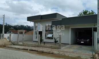 Imagem 3: Casa à venda no bairro Centro em Guabiruba/SC