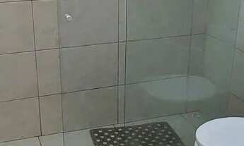 Imagem 4: Excelente casa de 2 quartos sendo uma suite e piscina