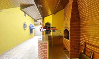 Imagem 3: Casa a venda em bairro residencial a 520 metros do mar com piscina